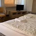 Lintforter Hof 3*