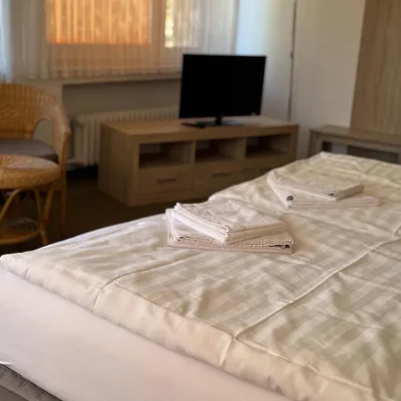 Lintforter Hof 3*